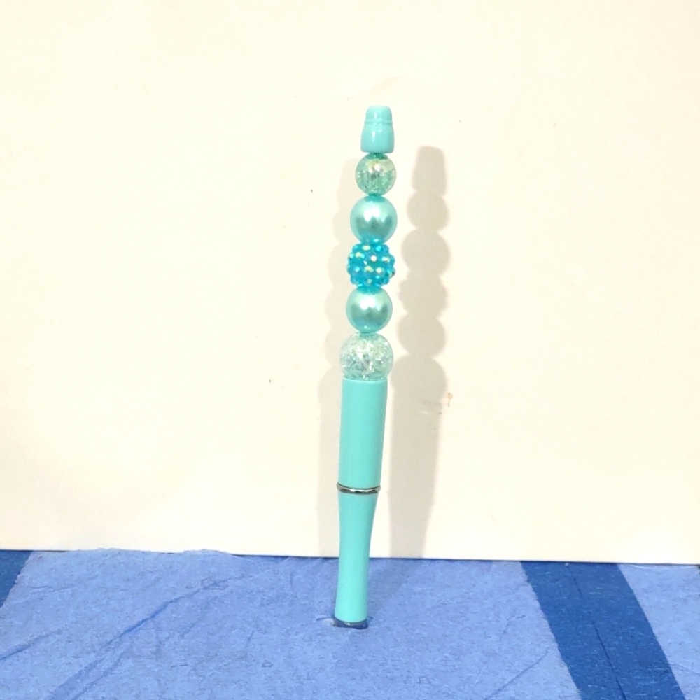 HANDMADE BEADED PEN LIGHT BLUE REMOVABLE TOPPER SUPPER CUTE